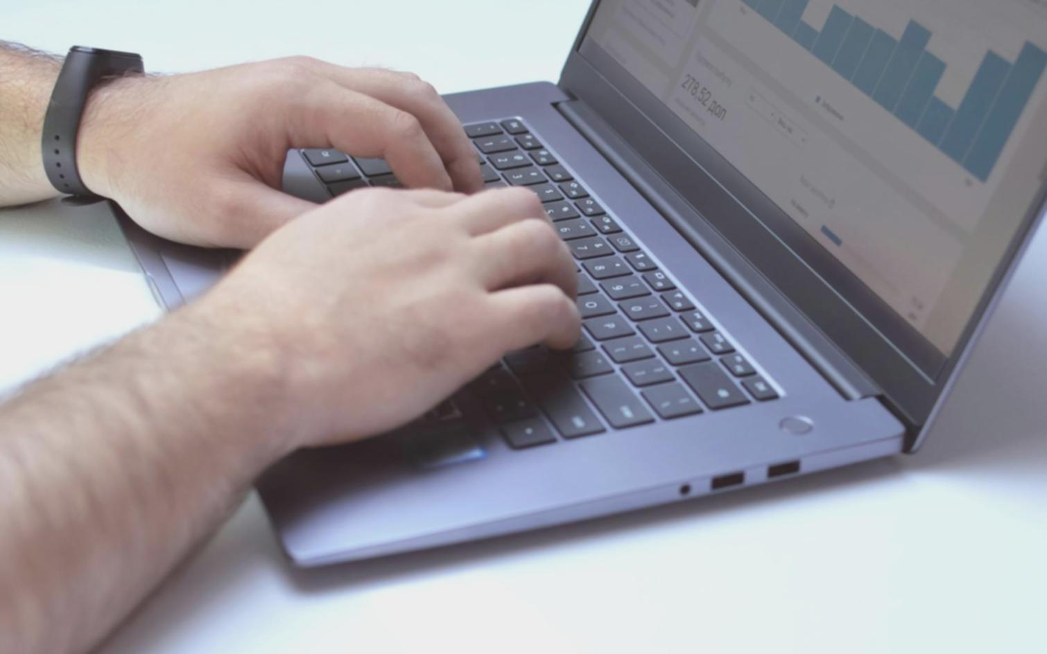 Studio de formation en design 3D avec équipements professionnels
